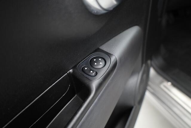 Fiat 500 1.0 Hybrid RockStar | Rijklaar!! | Pano | Cruise Contr. | DAB | Apple CarPlay | PDC+A | 16''