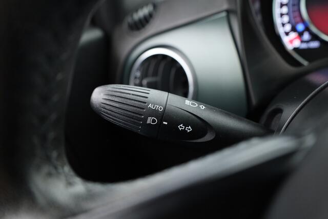 Fiat 500 1.0 Hybrid RockStar | Rijklaar!! | Pano | Cruise Contr. | DAB | Apple CarPlay | PDC+A | 16''