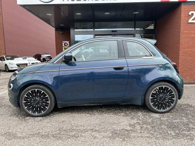 Fiat 500 La Prima 42 kWh // FULL LED // NAVI + CARPLAY // PANO-DAK // CAMERA // PDC V+A // ADAPTIVE CRUISE