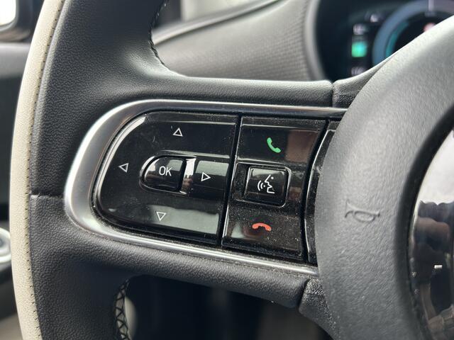 Fiat 500 La Prima 42 kWh // FULL LED // NAVI + CARPLAY // PANO-DAK // CAMERA // PDC V+A // ADAPTIVE CRUISE