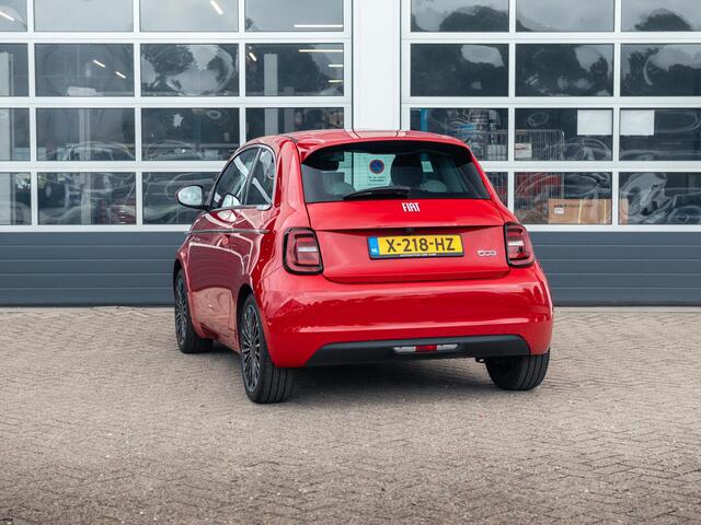 Fiat 500 3+1 La Prima 42 kWh | Panodak l Camera l