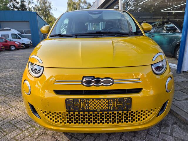 Fiat 500 1.0 Hybrid Torino Launch Edition BENZINE !