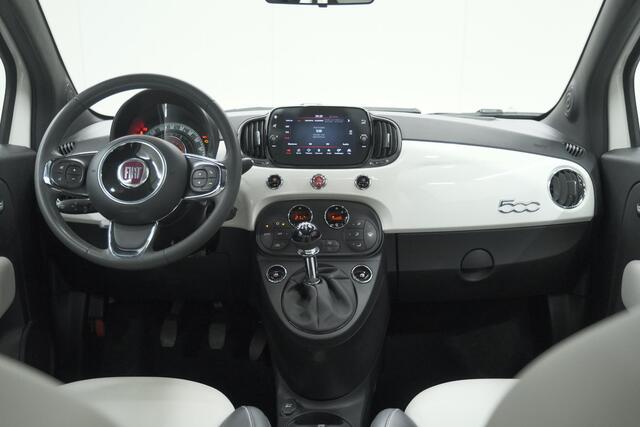 Fiat 500 1.0 Hybrid Dolcevita | Panoramadak | Climate Control | Apple Carplay | Parkeersensoren