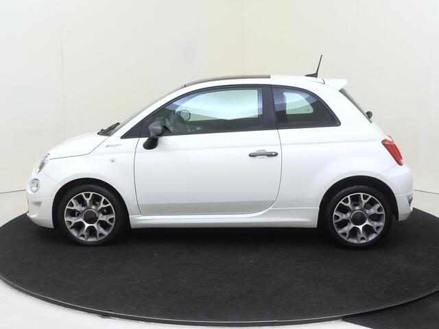 Fiat 500 1.0 Hybrid Sport | Navigatie | Parkeersensoren Achter| Android Auto Apple Carplay| LM Velgen | Weinig KM