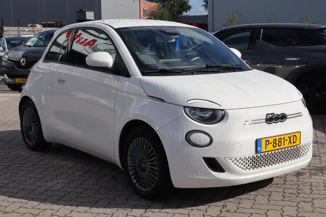 Fiat 500 Icon 42 kWh | SOH 92,2% | Virtual Cockpit | Navigatie | Apple Carplay/Android Auto | Cruise | Clima