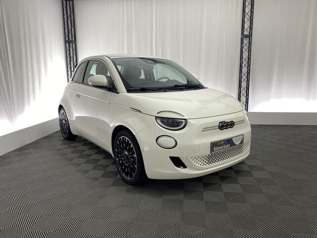 Fiat 500 La Prima 42 kWh | Apple carplay | Navi | Camera | Leer | Stoelverwarming | Armsteun | Dodehoekdet.
