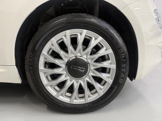 Fiat 500 1.0 Hybrid Club PDC / Navi / 15'' LMV / Bovag garantie