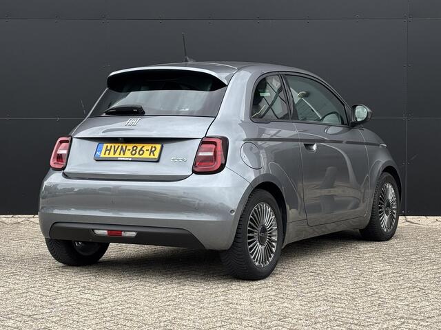 Fiat 500 Icon 42 kWh | Apple/Android| Achteruitrij camera | Airco