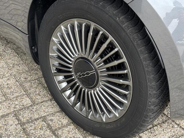 Fiat 500 Icon 42 kWh | Apple/Android| Achteruitrij camera | Airco