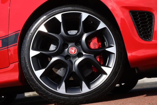 Fiat 500 ABARTH 1.4 T-Jet 595 | Airco | Navi | Telefoonvoorbereiding |