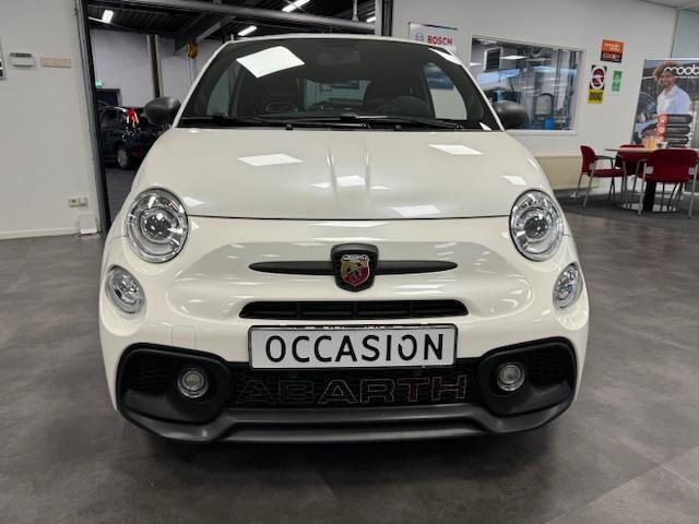 Fiat 500 ABARTH 1.4 T-Jet Competizione I INCL. ¤ 850,00 AFL.KOSTEN + BOVAG GARANTIE
