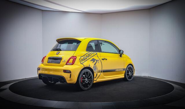 Fiat 500 ABARTH 1.4T 180Pk 595 COMPETIZIONE BEATS AUDIO/XENON/SABELT STOELEN/CARPLAY/NAVI/DAB+/LMV 17''/PDC