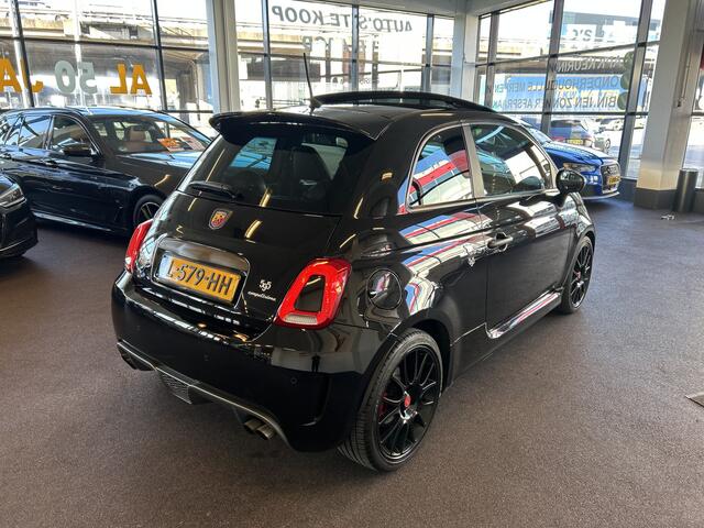Fiat 500 ABARTH 1.4 T-Jet Competizione 595 180PK | Panoramadak | Kleppensysteem | Kuipstoelen | Cruise control | Climate control | Xenon