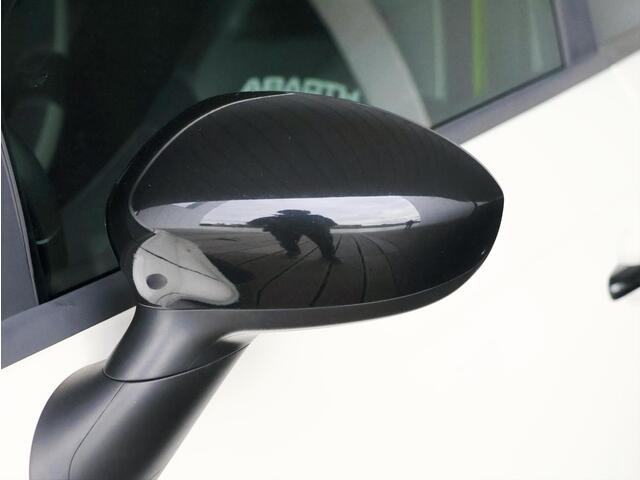 Fiat 500 ABARTH 1.4 T-Jet Turismo 70th Anniversary | Automaat | Schakelflippers | Sabelt stoelen | Pano-dak |