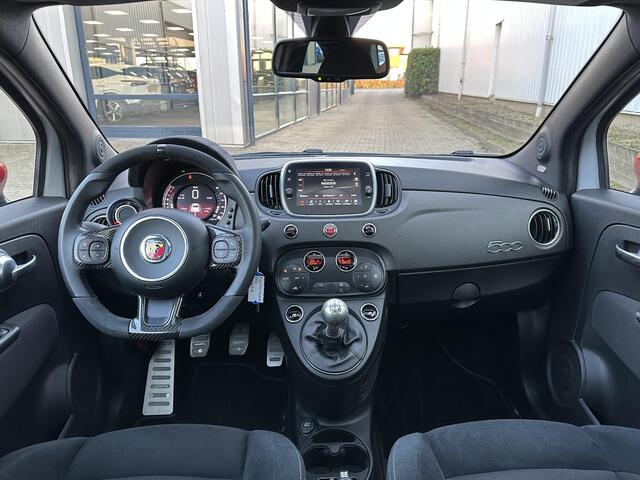 Fiat 500 ABARTH 1.4 T-Jet 180pk Competizione | NL-auto/Pano-schuifdak/17-inch/Navigatie/Bi-Xenon