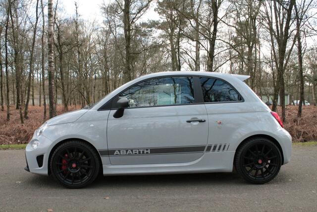 Fiat 500 ABARTH 1.4 T-Jet Competizione | Sabelt | Beats Audio