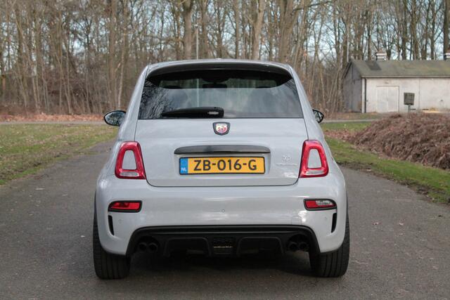 Fiat 500 ABARTH 1.4 T-Jet Competizione | Sabelt | Beats Audio