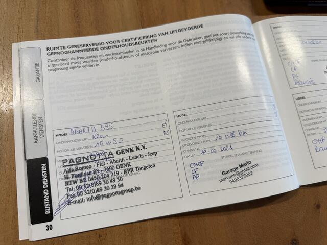 Fiat 500 ABARTH 1.4 T-Jet 595 *1e Eigenaar* Panoramadak / Apple Carplay / Digital Cockpit / 146 PK! / Airco / 16"LMV