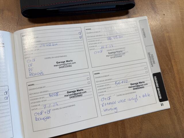 Fiat 500 ABARTH 1.4 T-Jet 595 *1e Eigenaar* Panoramadak / Apple Carplay / Digital Cockpit / 146 PK! / Airco / 16"LMV