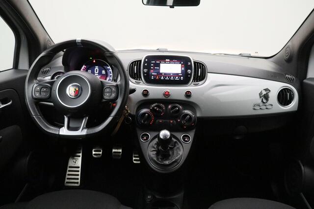 Fiat 500 ABARTH 1.4 T-Jet 595 2019 | Goed Onderhouden | Navigatie | Xenon | Stuurwiel Bediening | DAB Radio | Elektrische Ramen | Lichtmetalen Velgen | 2 Sleutels