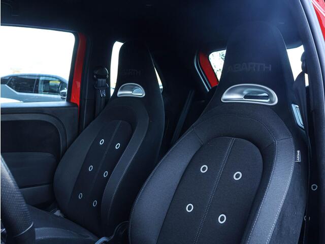 Fiat 500 ABARTH 1.4 T-Jet 595 | Apple Carplay | Navi | Sportstoelen |