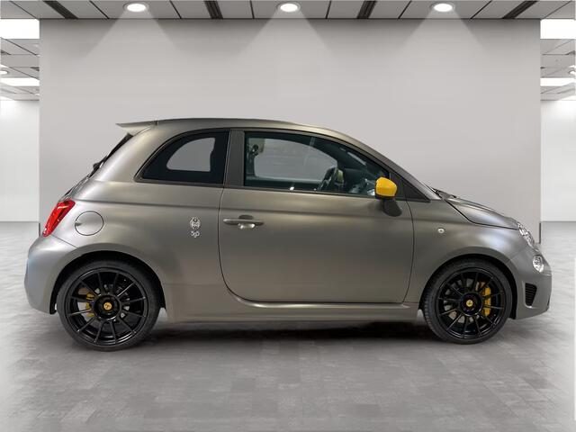 Fiat 500 ABARTH 1.4 T-Jet Competizione 70th Anniversary