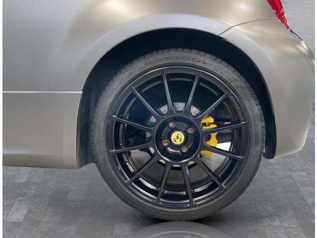 Fiat 500 ABARTH 1.4 T-Jet Competizione 70th Anniversary