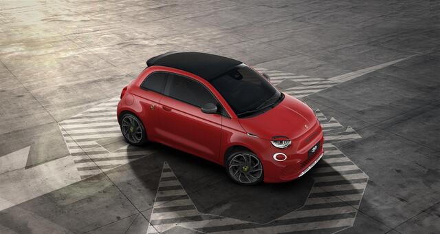 Fiat 500 ABARTH Turismo 42 kWh | 8 jaar Fabrieksgarantie | Apple&Android Carplay | Parkeersensoren | nieuw te bestellen |
