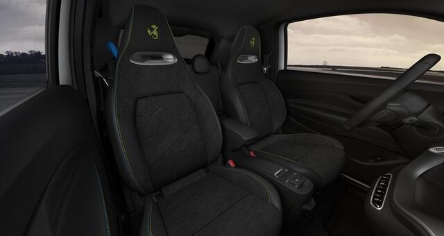 Fiat 500 ABARTH Turismo 42 kWh | 8 jaar Fabrieksgarantie | Apple&Android Carplay | Parkeersensoren | nieuw te bestellen |