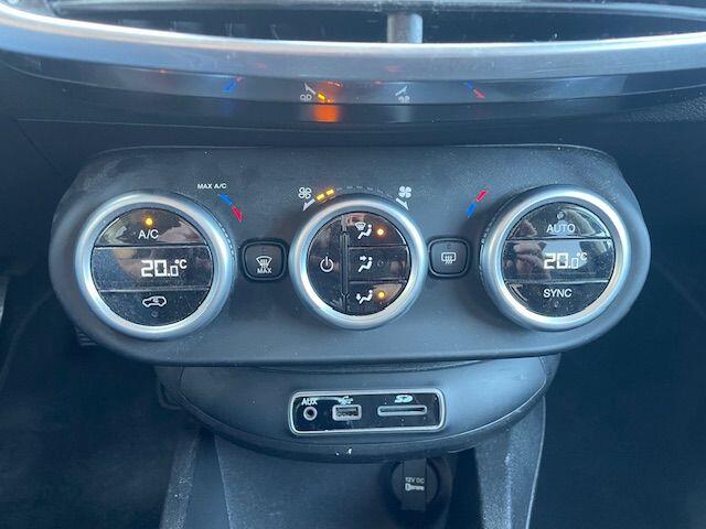 Fiat 500 X CROSS 1.4 Turbo 140pk MultiAir CrossPlus 135.000km Airco/ECC,Navigatie,Leder