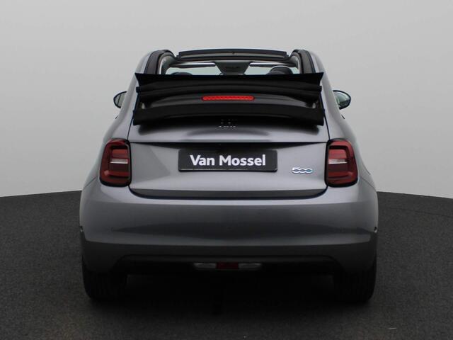 Fiat 500C Icon 42 kWh | Adaptieve Cruise Control | Blind Spot Warning | Camera | Climate Control | 16" LMV | LED-verlichting