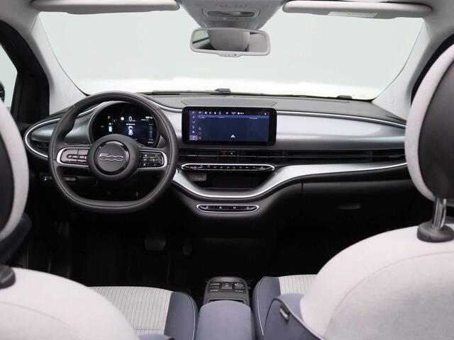 Fiat 500C Icon 42 kWh | Adaptieve Cruise Control | Blind Spot Warning | Camera | Climate Control | 16" LMV | LED-verlichting