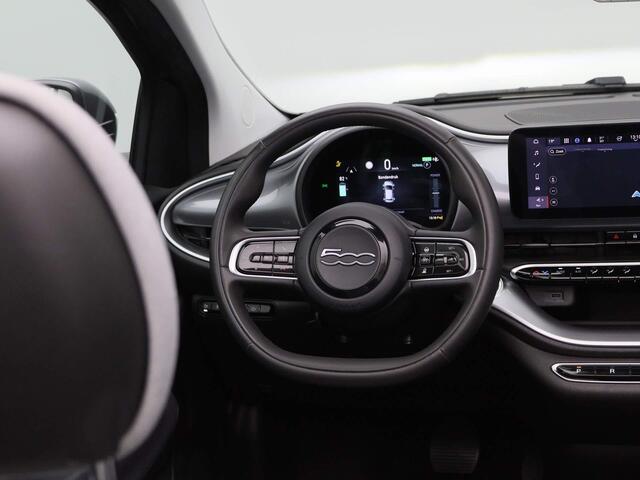 Fiat 500C Icon 42 kWh | Adaptieve Cruise Control | Blind Spot Warning | Camera | Climate Control | 16" LMV | LED-verlichting