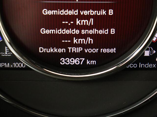Fiat 500C 1.0 70PK Hybrid Dolcevita | Cabrio | Climate control | Parkeerhulp | Regen en Licht sensor |