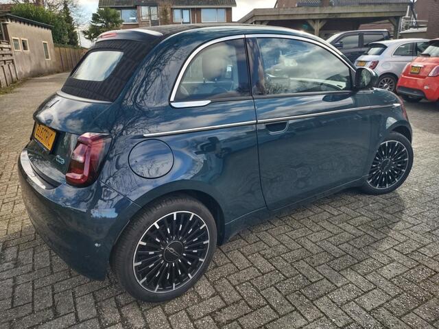 Fiat 500C E- La Prima-42KW -2022-12000KM- Alle Opties..