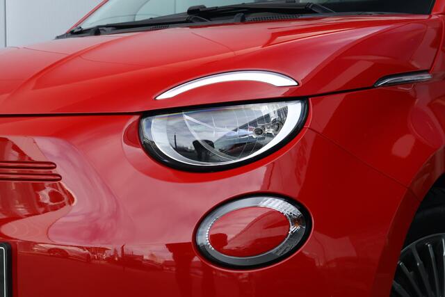 Fiat 500C RED 42 kWh