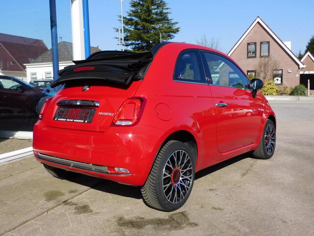 Fiat 500C 1.0 Hybrid RED