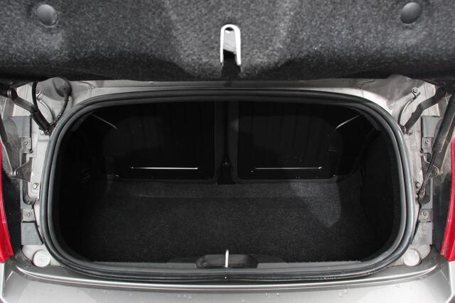 Fiat 500C 1.2 Star Lederen bekleding Navigatie Apple Carplay / Android Auto Climate Control Parkeer sensoren Led
