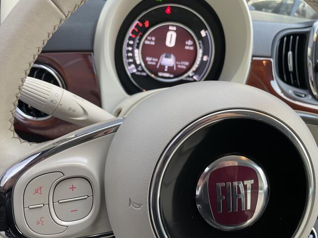 Fiat 500C 0.9 TwinAir Turbo Riva Speciale unieke uitvoering! - Elektrisch bedienbare kap - houtafwerking interieur - 105 pk - climate control - parkeersensoren achter multifunctioneel stuurwiel - navigatie - u connect - mistlampen - licht metalen velgen - lederen b
