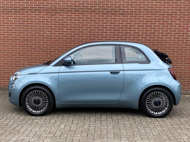 Fiat 500C ICON 42 KWH CARPLAY CRUISE NAV PDC LMV