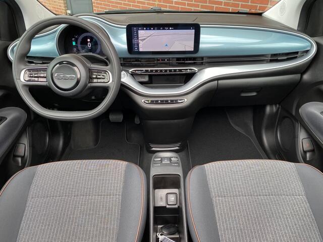 Fiat 500C ICON 42 KWH CARPLAY CRUISE NAV PDC LMV