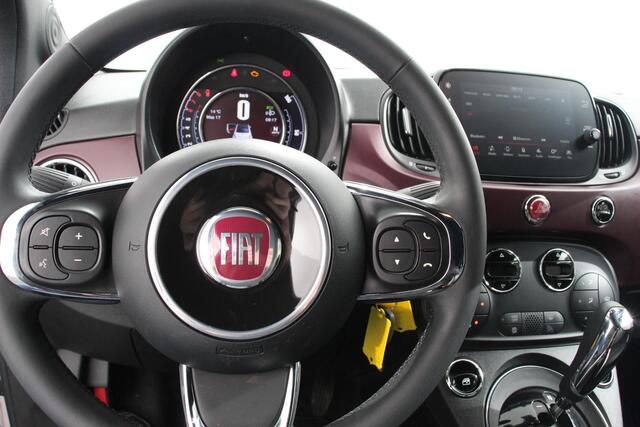 Fiat 500C 1.2 Automaat Star | Lederen Bekleding | Climate control | Cruise Control | Parkeersensoren Achter | 16 Inch Lichtmetalen Velgen |