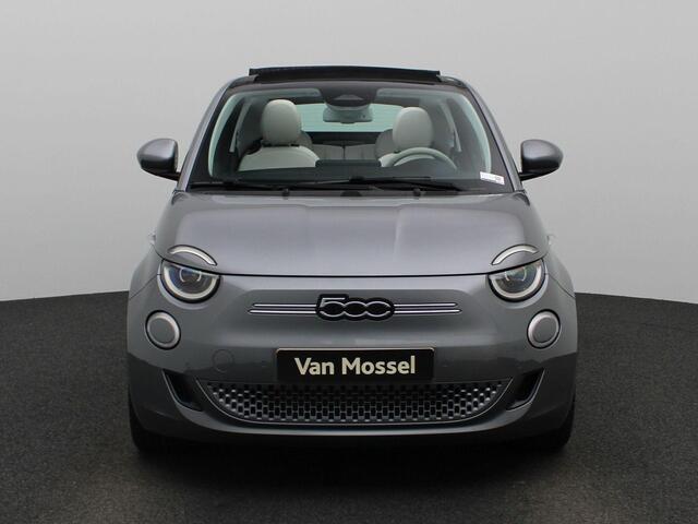 Fiat 500C La Prima 42 kWh Cabriotop| BTW| Automaat | WLTP 320 km| Navigatie| Achteruitrijcamera| Cruise & Climate Control| DC lader| Stoelverwarming