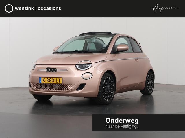 Fiat 500C Icon 42 kWh | Camera | Opendak | Adaptieve Cruise Control | Apple CarPlay/Android Auto | Stoelverwarming | Dodehoek detectie | LED | DAB |