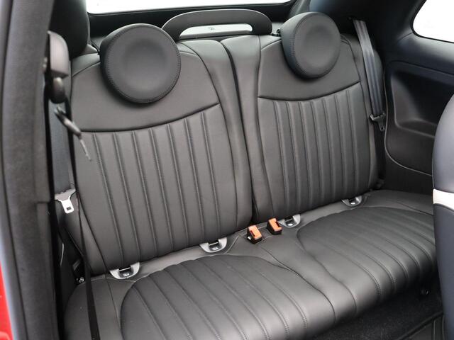 Fiat 500C 1.0 Hybrid Rockstar | Lederen bekleding | Cruise control | Apple carplay |