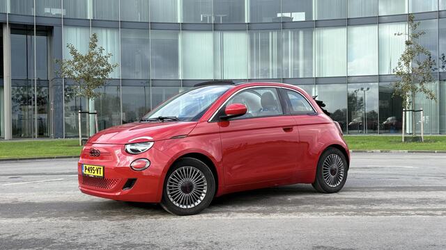 Fiat 500C RED 42 kWh