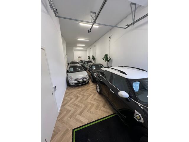 Fiat 500C La Prima 42 kWh Automaat Cabriolet / Incl BTW / 120 PK / Apple CarPlay / 360 Camera / Navigatie / 17" LM Velgen / Leder Int / LED / 1e Eigenaar!