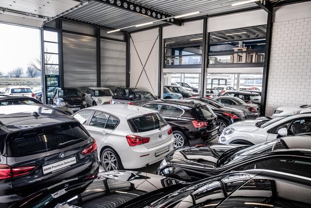 Fiat 500C La Prima 42 kWh Automaat Cabriolet / Incl BTW / 120 PK / Apple CarPlay / 360 Camera / Navigatie / 17" LM Velgen / Leder Int / LED / 1e Eigenaar!