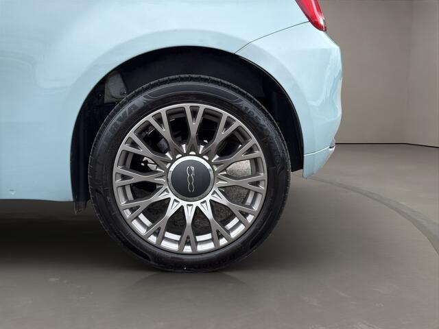 Fiat 500C 1.0 Hybrid Club 2023 BLAUW | Cabrio | Apple CarPlay