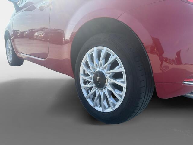 Fiat 500C 0.9 TwinAir Turbo Lounge | Parkeersensoren | Bluetooth | Cruise Control | Navigatie | Airco | DAB | Stuurbediening